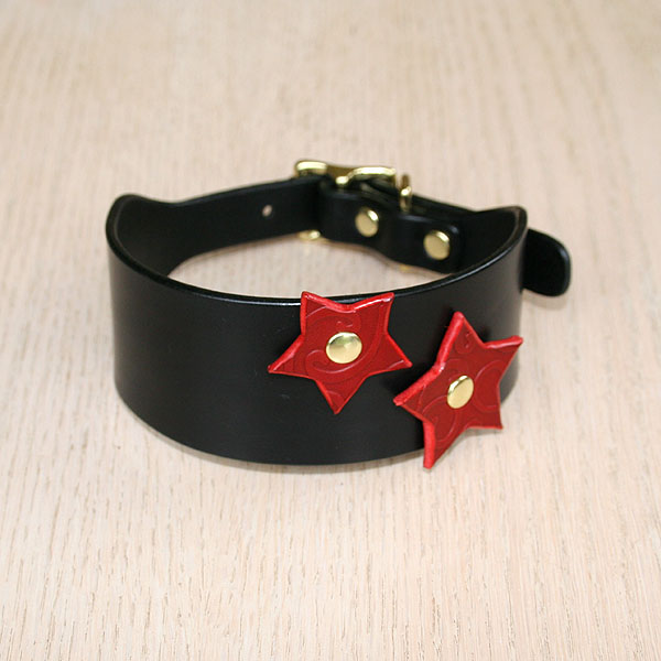 black-buckle-collar-with-red-stars_1