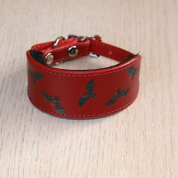 iggy-size-charcoal-bats-buckle-collar_1