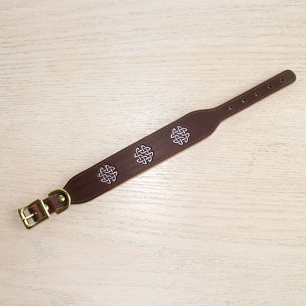 leather-buckle-collar-celtic-circles-v3-1-5-inch_2