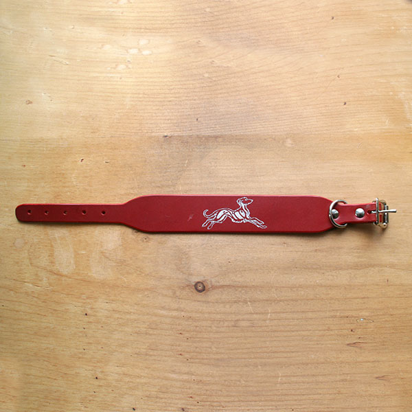 leather-buckle-collar-celtichound-red-1-5-inch_2