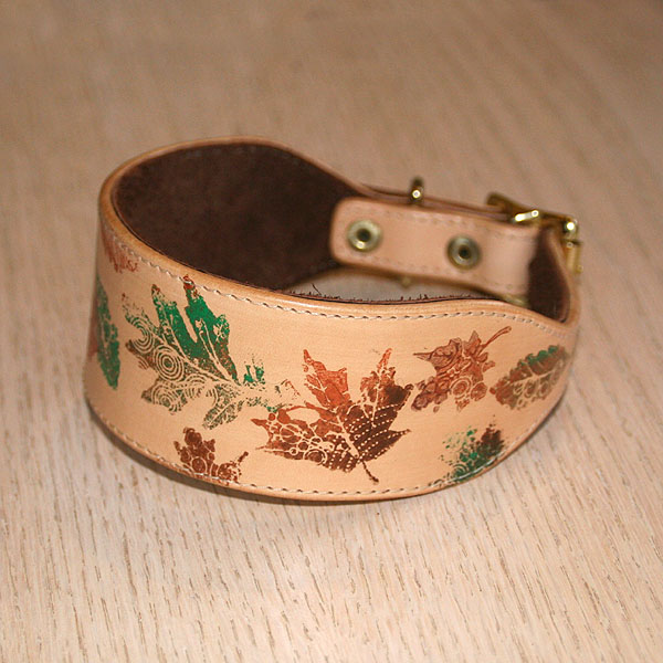 leather-buckle-collar-flat-painted-autumn-leaves-2-inch_5