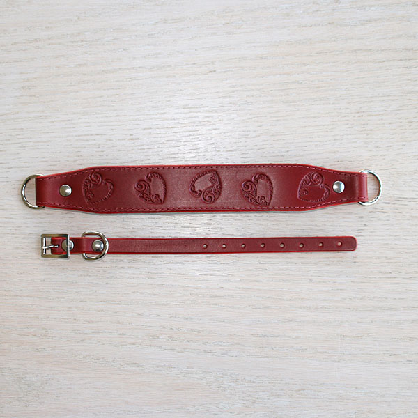 leather-martingale-collar-swirly-hearts-red-1-25-inch_3