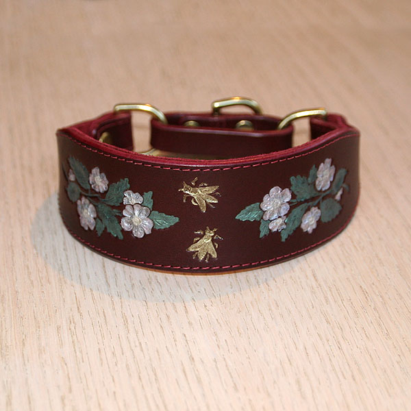 leather-martingale-collar-dog-roses-1-75-inch_1