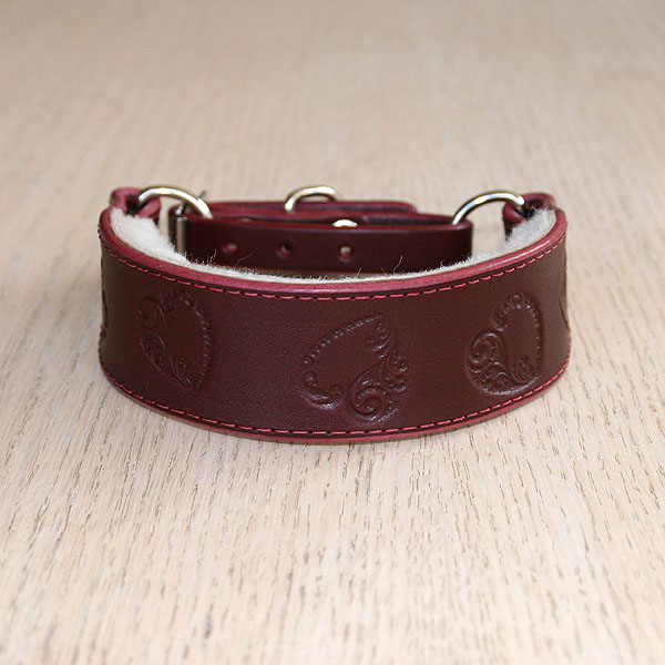 leather-martingale-collar-random-swirly-hearts-burgundy-1-25-inch_1