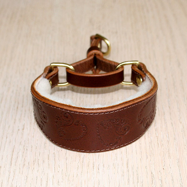 leather-martingale-collar-swirly-hearts-1-25-inch_1