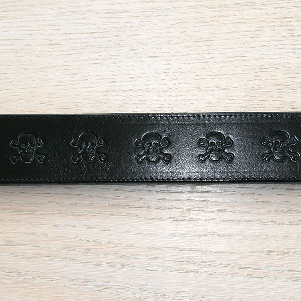 rtb-leather-buckle-collar-skuls-black-2-inch_2