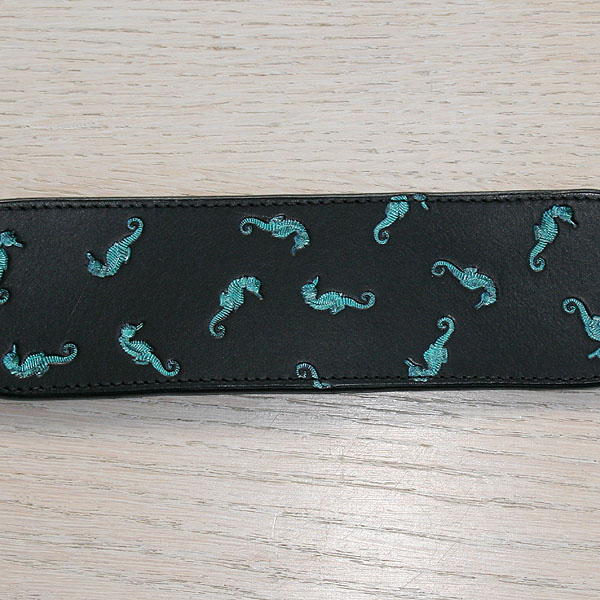 2-25-inch-green-seahorses_3