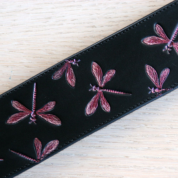 black-buckle-pink-dragonflies_3