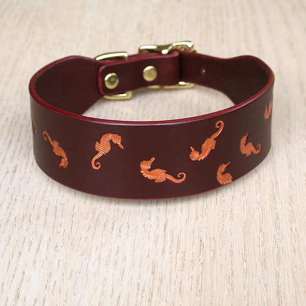 burgundy-1-5-inch-buckle-with-copper-seahorses_1