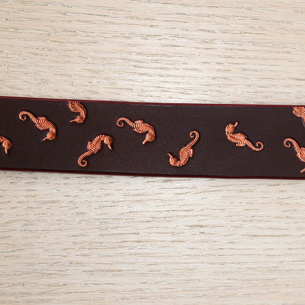 burgundy-1-5-inch-buckle-with-copper-seahorses_3