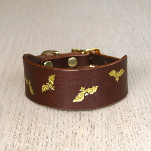 leather-buckle-collar-bats-chestnut-gold-small_1
