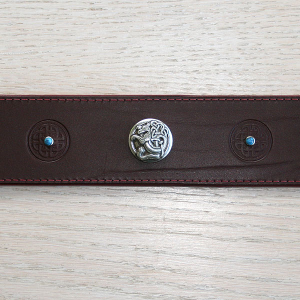 leather-buckle-collar-celtic-concho-crystals-2-inch-wide_3