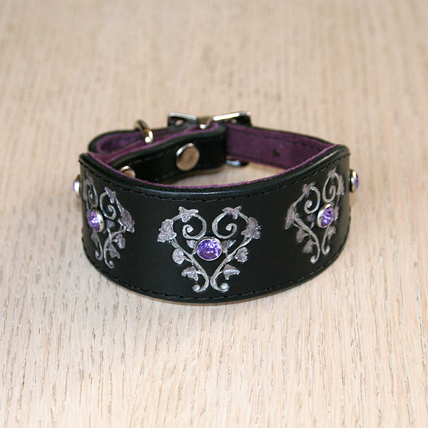 leather-buckle-collar-floral-hearts-and-crystals-small_1