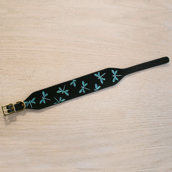 leather-buckle-collar-iridescent-green-dragonfly-2-inch_2