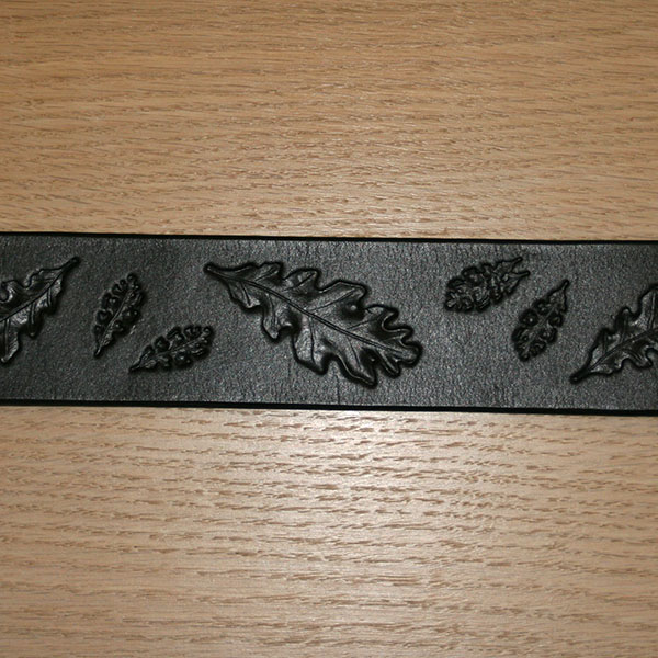 leather-buckle-collar-oak-leaves-2-inch_1leather-buckle-collar-oak-leaves-2-inch_3
