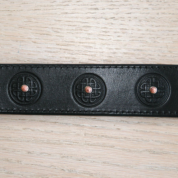 leather-buckle-collar-oriental-coral-1-5-inch_3