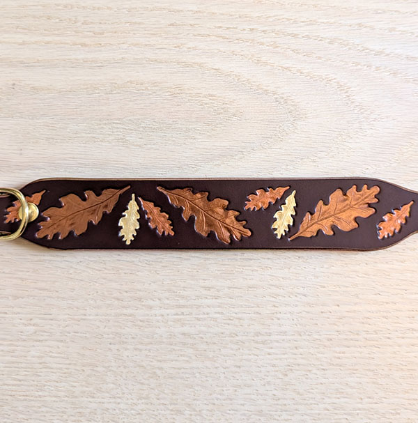 leather-sighthound-collar-painted-oak-leaves-chestnut-1-5-inch_3