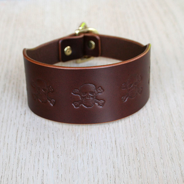 leather-slip-collar-skulls-2-inch_1