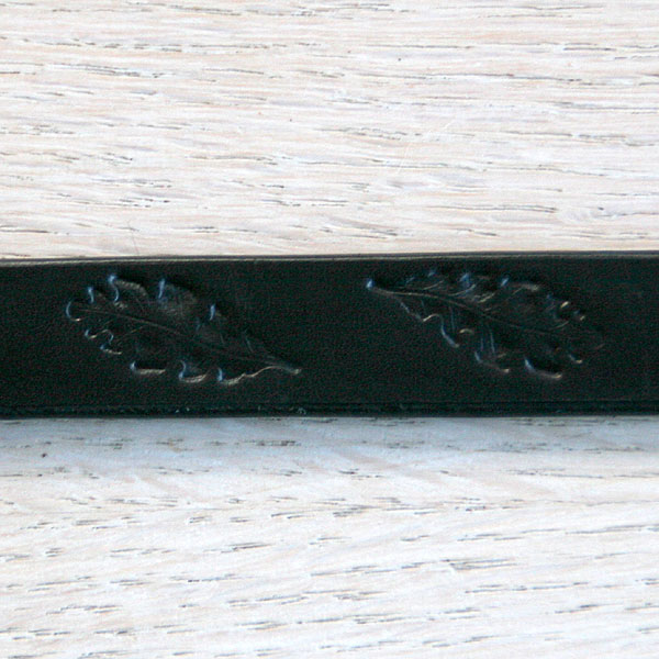 leather-straight-collar-oak-leaves-3-4-inch-wide_4