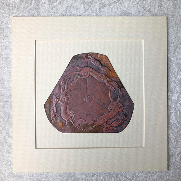 no4-copper-art-triple-hares-trinity-purple_1