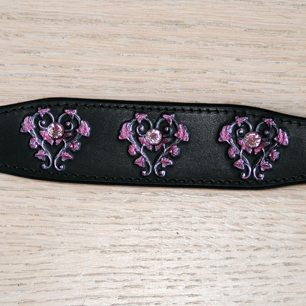 pink-floral-hearts-crystal