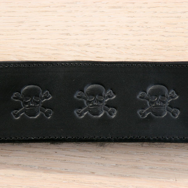 unpainted-skull-crossbones-2-inch
