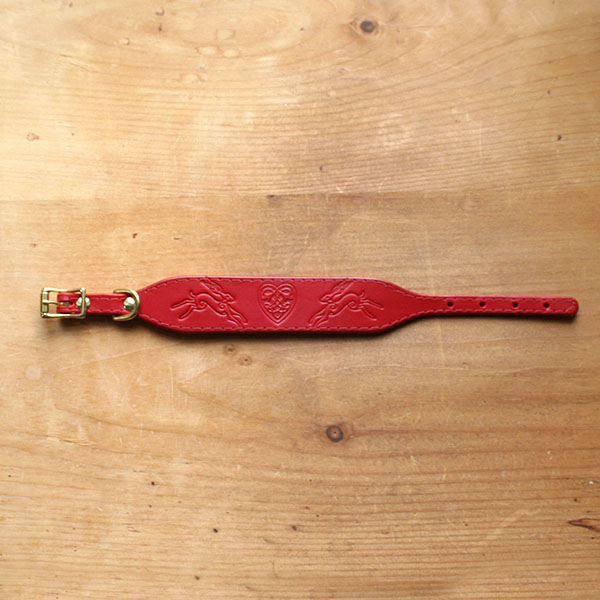 Hares & Heart Collar