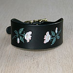 Wild Roses Collar