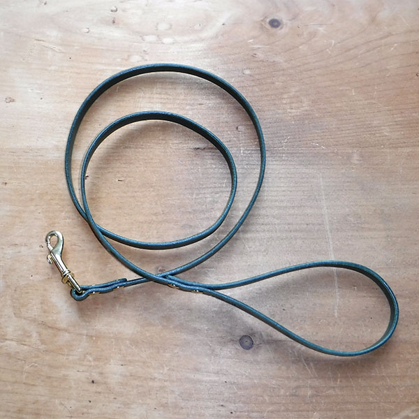 0.5 Inch Floating Seahorses