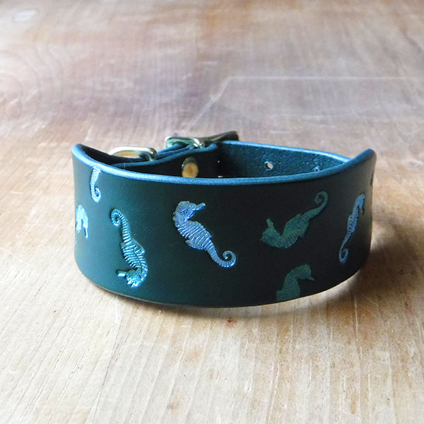 Floating Seahorses Leather Buckle Collar (small)